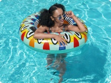 Koło do pływania 107cm plażowe Bestway 36294 kolorowe